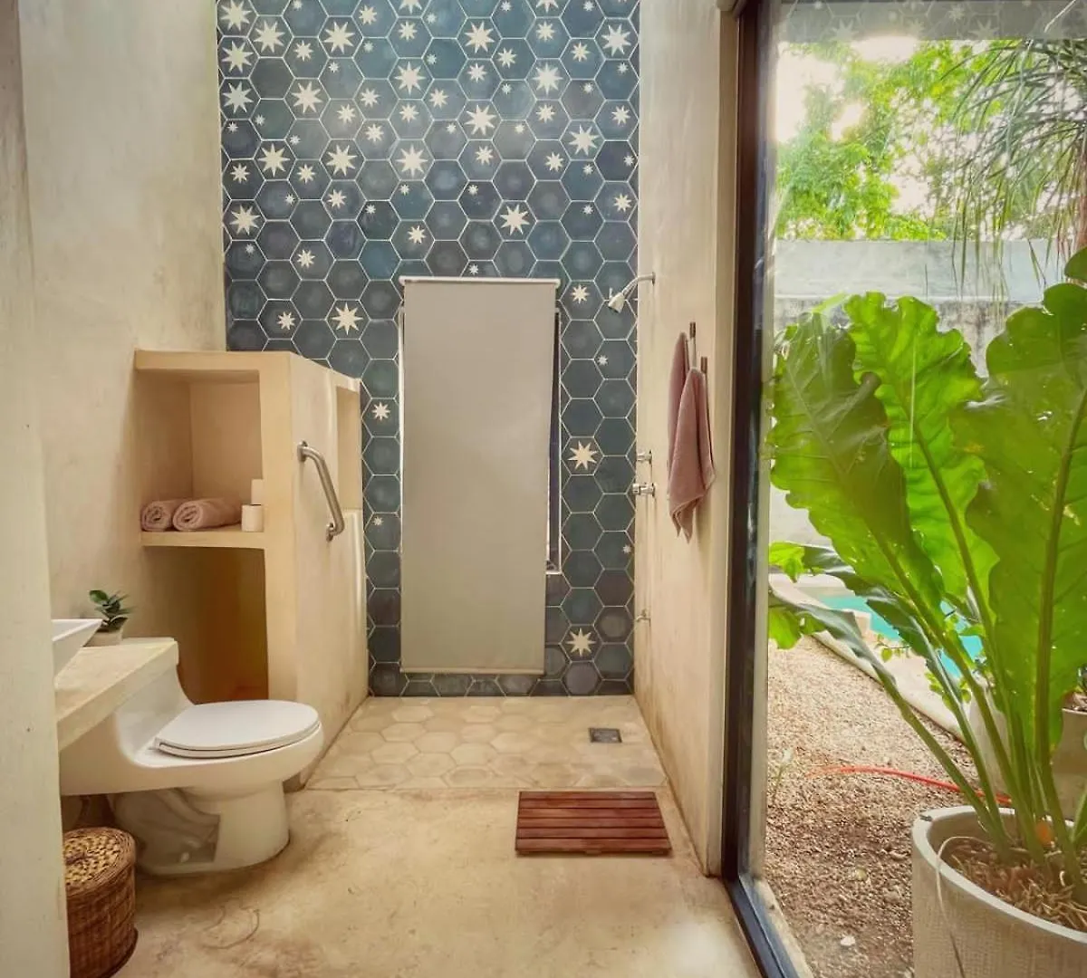 Hidden Oasis 2 Bedroom Ac Private Pool Downtown Merida