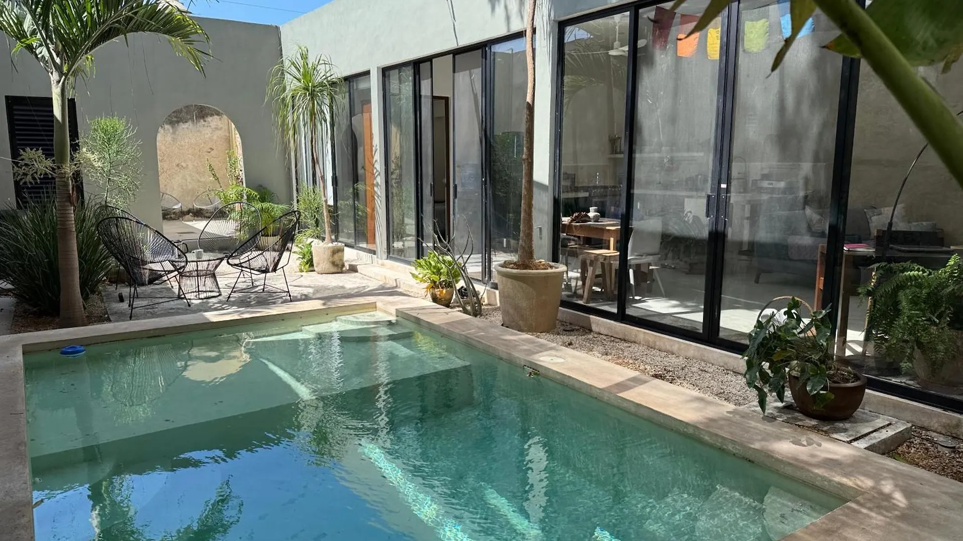 Holiday home Hidden Oasis 2 Bedroom Ac Private Pool Downtown Merida